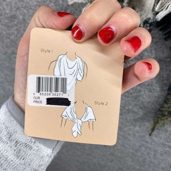 New David And Young Triangle Scarf Women Gray Striped Fringe Neck Warmer Casual - Picture 6 of 8